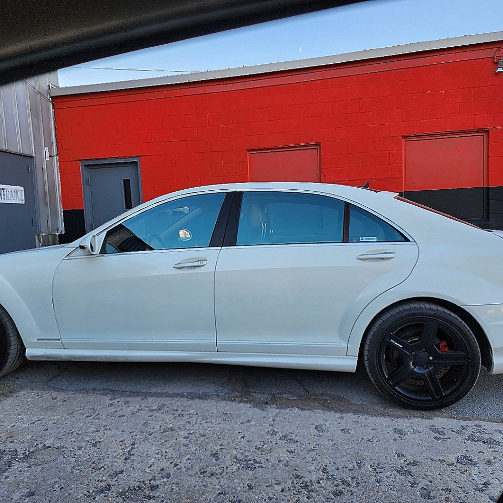 Mercedes AMG 19" Rims & Kumho Tires
